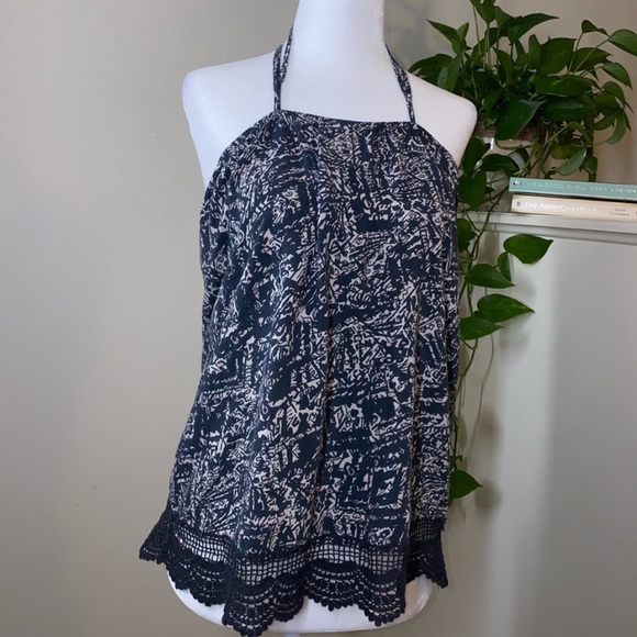 Mossimo Abstract Print Open Back Tank Top - Picture 7 of 8